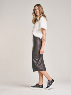 Falda Larga de Cuero