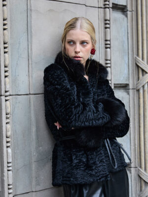 Alternative view of Trench Margarita