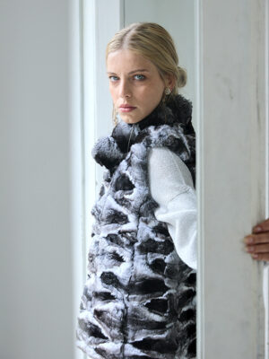 Alternative view of Chaleco María