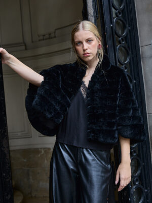 Alternative view of Capa Miranda